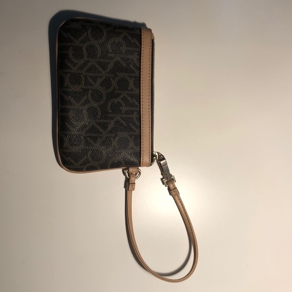 Calvin Klein Wristlet - Picture 2 of 3